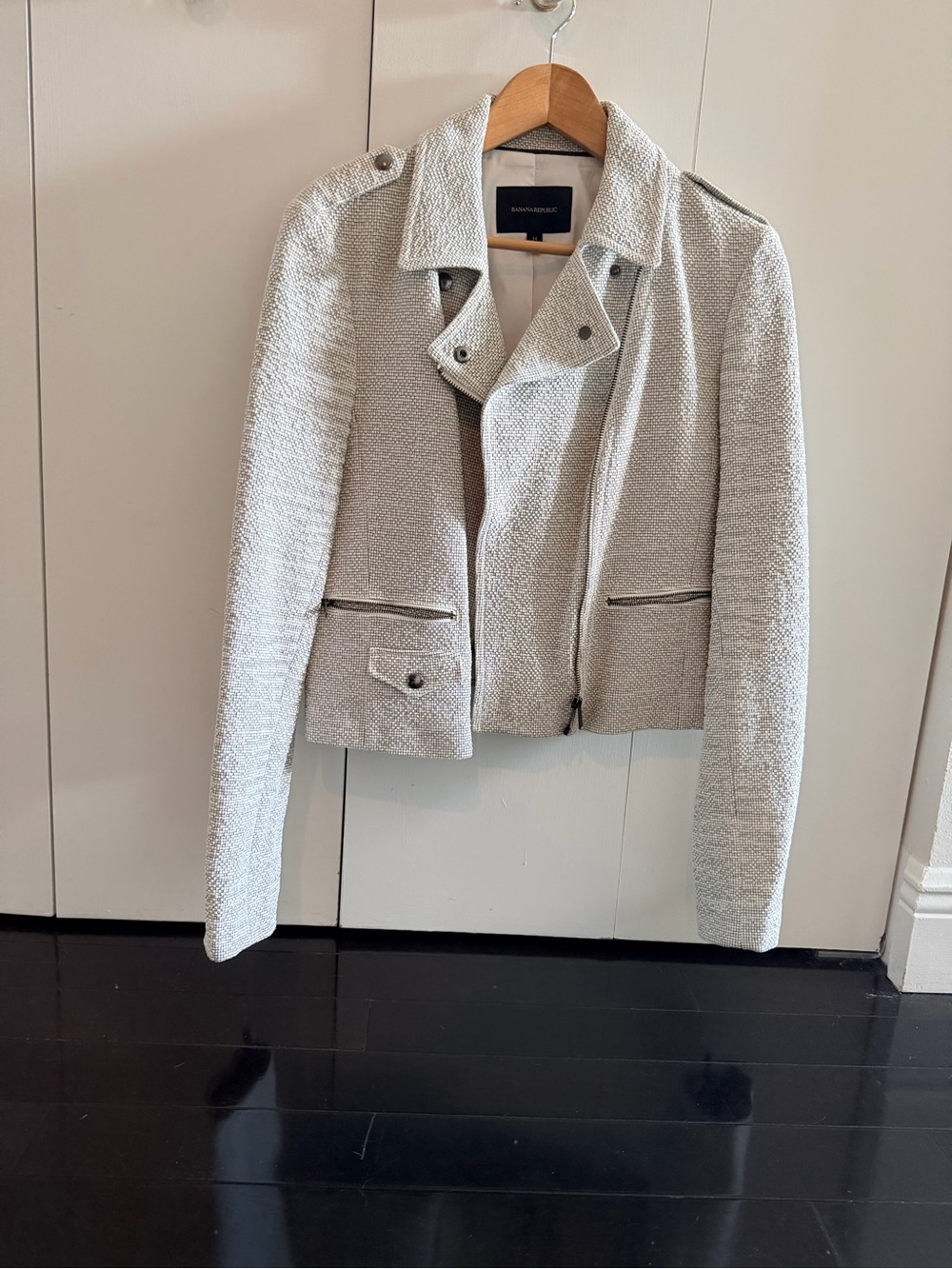 Banana Republic Textured Light Gray Moto Blazer